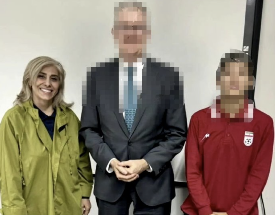 九游体育官网-间谍大戏！曝伊朗女足逃离7人中1人是卧底：故意留下 计划已成功